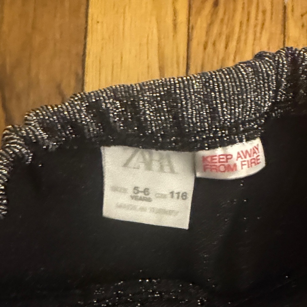 Zara Kids Gray Skirt - Picture 4 of 4